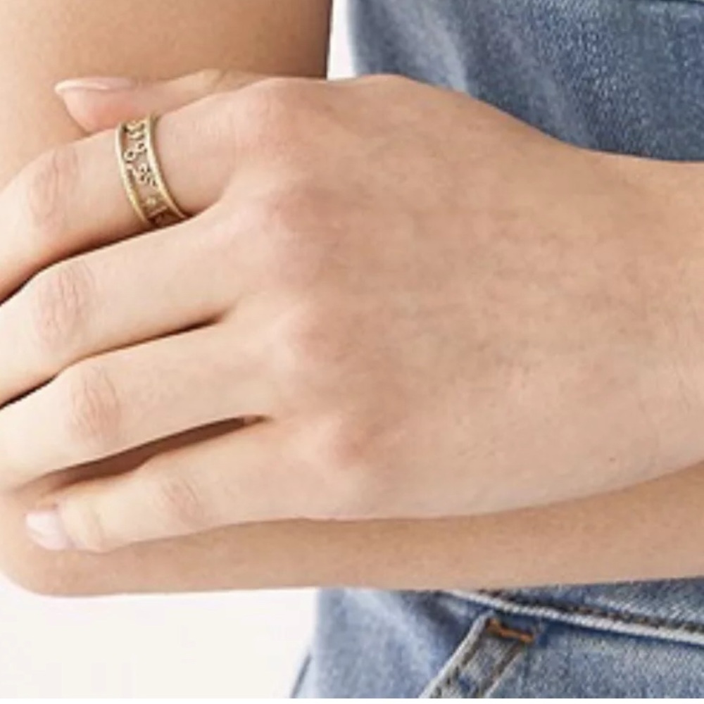 FOSSIL Sutton Golden Icons Gold-Tone Stainless Steel Band Ring - Picture 2 of 3